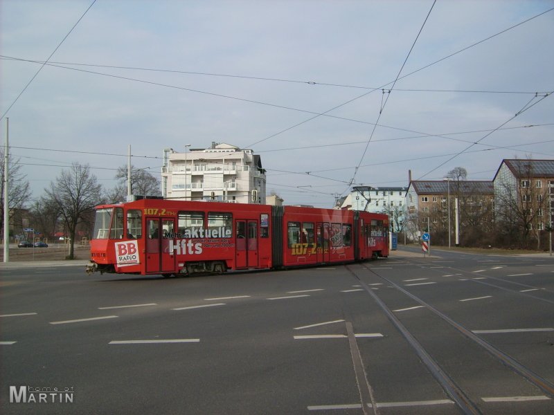 Tw 168 beim berqueren des Stadtringes (19.03.2010)