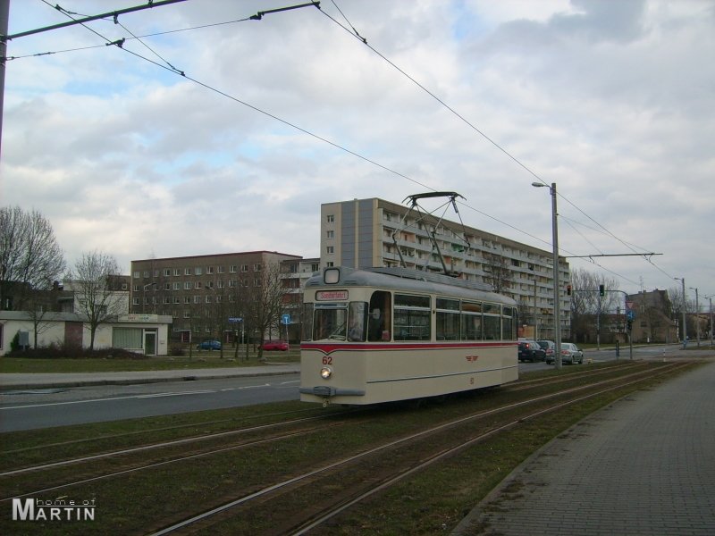 Tw 62 auf der Rckfahrt in Richtung Stadt nach einer Sonderfahrt nach Sandow. (20.03.2010)