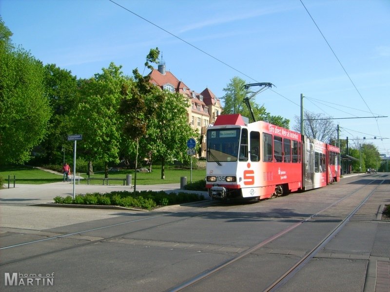Tw 135 kurz vor der Friedrich-Ebert-Strae (24.04.2009)