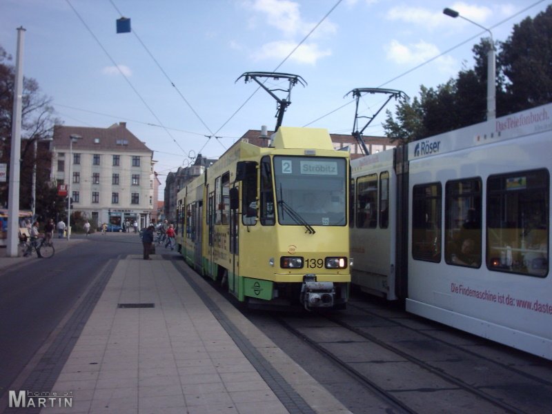 Tw 139 als Linie 2 an der Haltestelle Stadthalle/Post (14.09.2005)