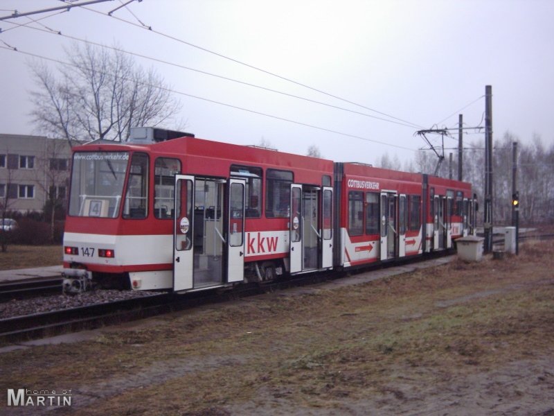 Tw 147 in der Wendeschleife Sachsendorf (10.03.2004)