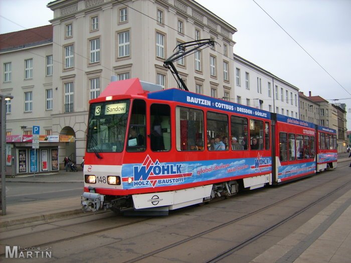 Tw 148 mit neuer Werbung als Linie 3 in Richtung Sandow an der Stadthalle (12.03.2009)