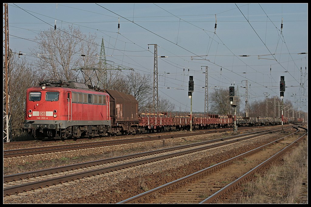 DB 140 353-4 mit gemischtem G�terzug (Nuthetal-Saarmund 23.03.2010)