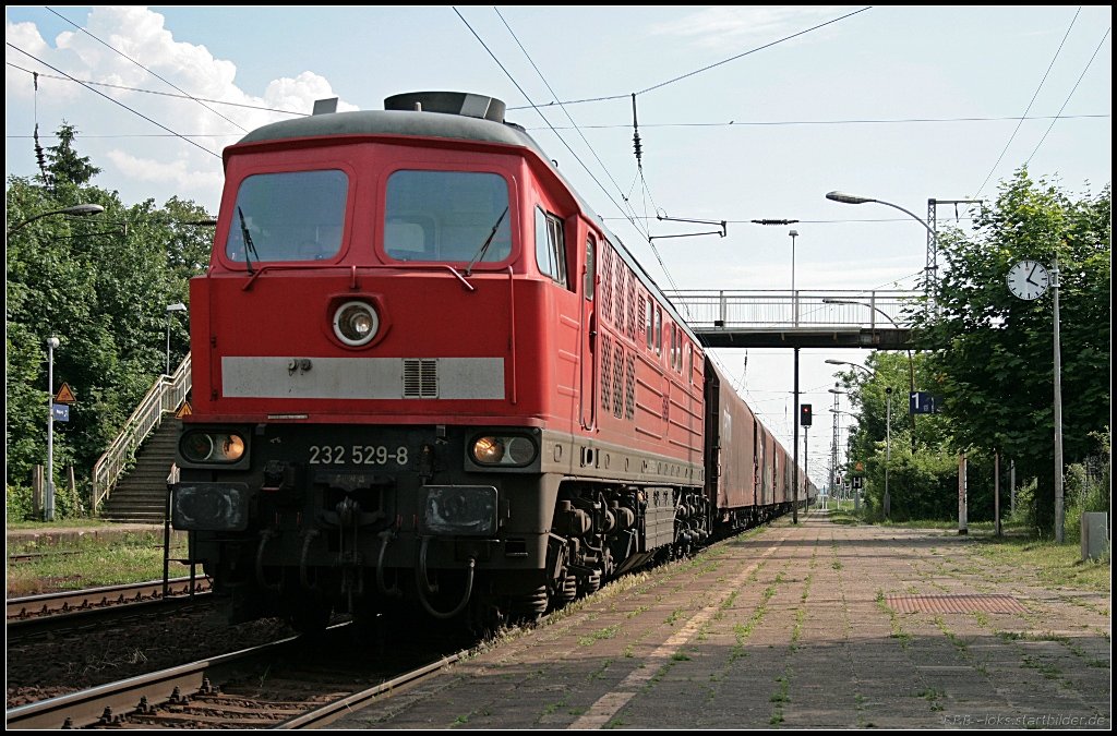 DB 232 529-8 mit gem. G�terzug in den Feierabend (gesehen Wustermark-Priort 10.06.2010 - Update: 03/2013 in Halle G abgestellt)