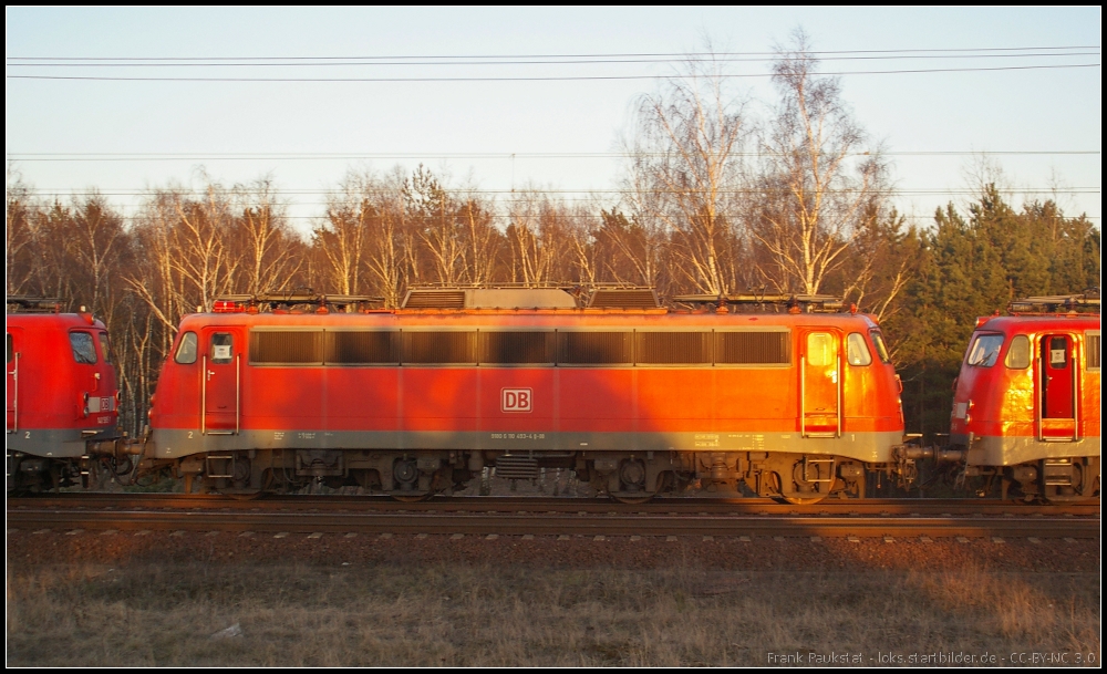 DB Fernverkehr 110 493-4 in einem Pbz am 05.03.2013 in der Berliner Wuhlheide (Update: 04/2013 ausgemustert; 24.04.2013 �berstellt zur Fa. Bender; 11.05.2013 ++)