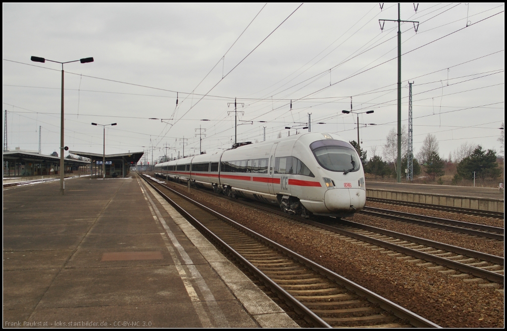 DB Fernverkehr 411 027  Weimar  (Tz 1127) als Umleiter am 03.04.2013 in Berlin Sch�nefeld Flughafen