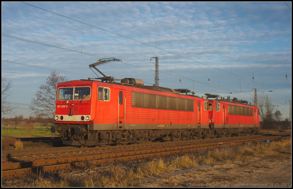 DB Schenker 155 099-5 und 155 203 durchfahren am 25.11.2011 Nuthetal-Saarmund auf dem Weg nach Seddin
<br><br>
- Update zu 155 203: ++ 28.08.2015 bei Fa. Bender, Opladen