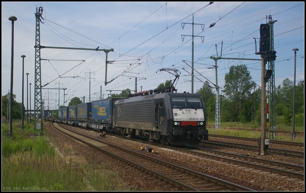 ERS Railways E 189 210 / ES 64 F4-210 mit Rotterdam-Poznan-Shuttle am 19.06.2012 bei der Durchfahrt Berlin Sch�nefeld Flughafen (NVR-Nummer 91 80 6189 210-8 D-DISPO - Update: Infos via Flickr zu EVU und Zug, thx)