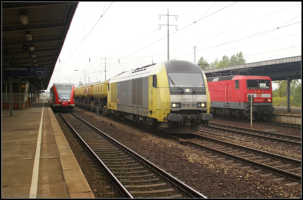 HSL ER 20-003 mit reichlich Kies Richtung Berlin (NVR-Nummer: 92 80 1223 003-5 D-DISPO, ex NE, ex NOB, ex Alex, Eigentum MRCE Dispolok, vermietet seit 1.1.2009, gesehen Berlin Sch�nefeld Flughafen 09.09.2010)