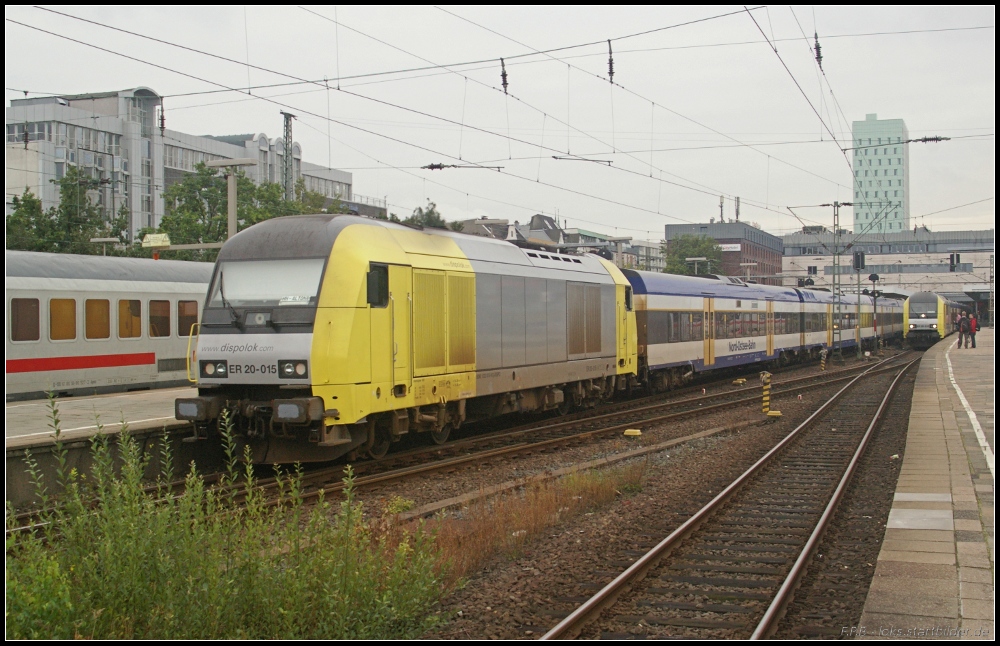 NOB ER 20-015 f�hrt am 27.08.2011 in den Kopfbahnhof Hamburg-Altona zum Endhalt ein.