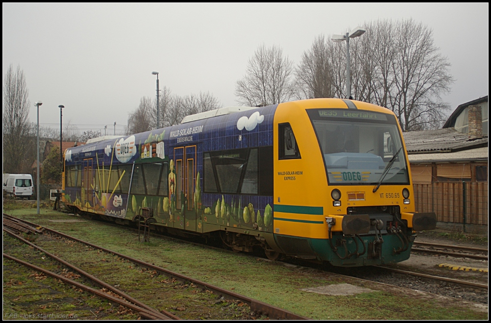 ODEG VT 650.65 / 650 065  Wald-Solar-Heim Express  wartet auf neue Aufgaben (gesehen Berlin N�ldnerplatz 21.11.2010)