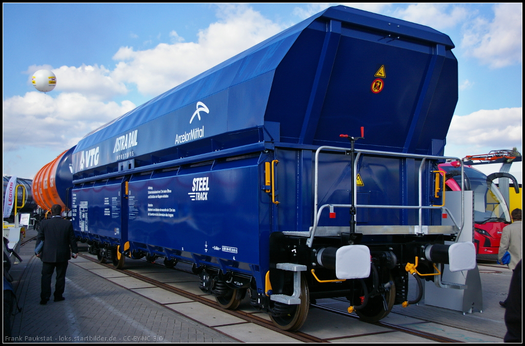D-VTGD 37 80 6644 594-1 Falns des Einstellers VTG Deutschland stand w�hrend der InnoTrans 2014 auf dem Aussengel�nde.

Webseite (deutsch): http://www.vtg.de/
