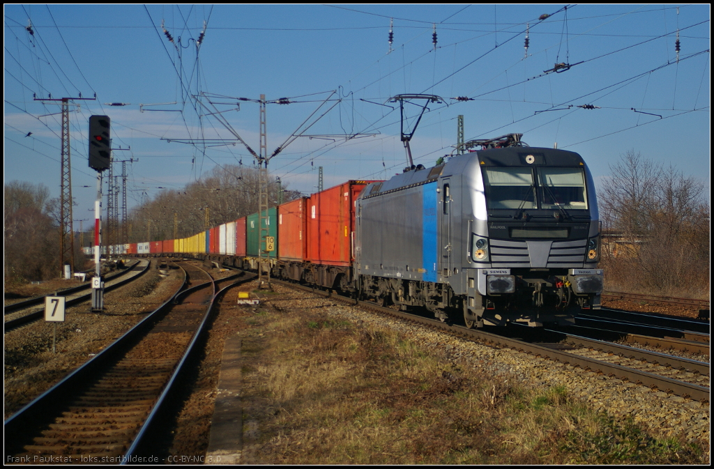 EVB 193 804, angemietet von Railpool, mit einem Container-Zug am 22.02.2014 durch Leipzig-Thekla um in Engelsdorf Kopf zu machen. Dann ging es nach Hof weiter (NVR-Nummer 91 80 6193 804-2 D-Rpool)