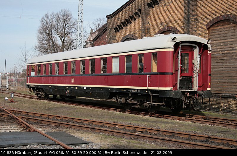 10 835 N�r WG 056 wurde urspr�nglich 1938 bei Wegmann & Co in Kassel gebaut. Es ist ein Salonwagen der DRG (NVR-Nummer 51 80 89-50 900-5, Bw Berlin Sch�neweide, 21.03.2009).