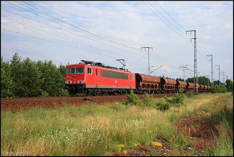 DB 115 113-4 mit Sch�ttgut (Berlin Wuhlheide, 24.06.2009)