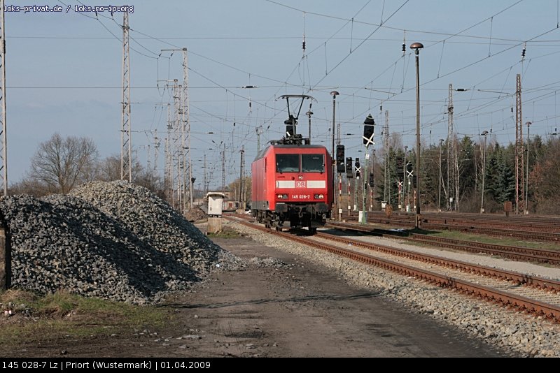 DB 145 028-7 wird abgestellt (Priort, 01.04.2009).