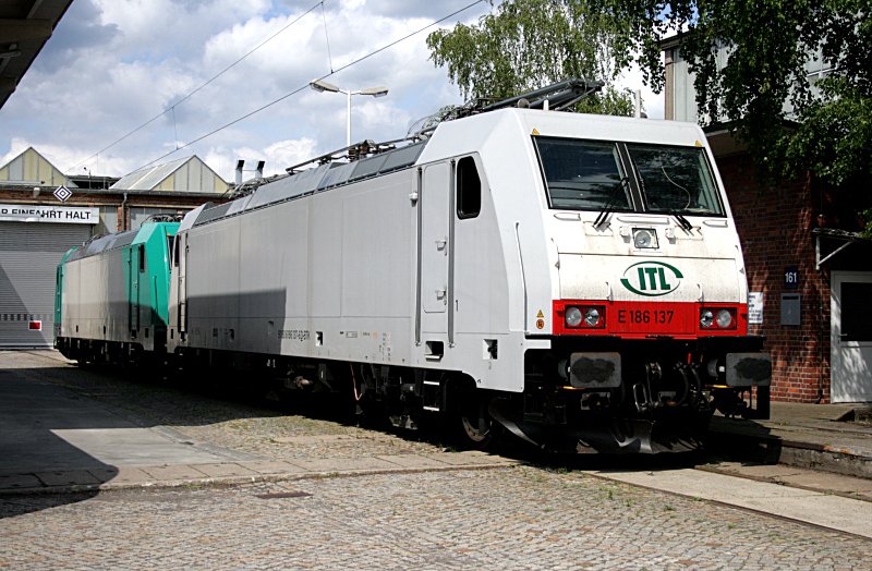 ITL E 186 137 (NVR-Nummer: 91 80 6186 137-6 D-BTK, sub type D/A/PL, angemietet von CBRail Luxembourg, Tag der offenen T�r Bombardier, Hennigsdorf 16.05.2009).