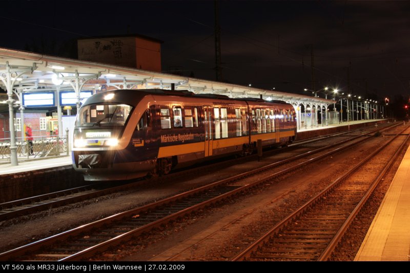 MRB VT 560 als MR33 J�terbog in einer Nachtaufname am Bahnhof Berlin Wannsee (27.02.2009).