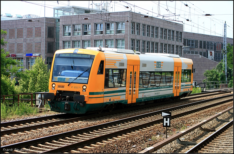 ODEG VT 650.71 / 650 071 mit Zugzielanzeige OE36 Frankfurt (Oder). Der Triebwagen rangierte jedoch nur in Berlin K�penick, 01.07.2009