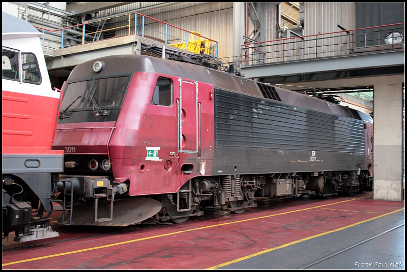 Railion EA 3011 abgestellt in der gro�en Halle (135 Jahre Werk Cottbus, Cottbus 19.09.2009)
