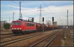 DB Schenker 155 015-1 mit Sch�ttgut am 02.03.2013 in Berlin Sch�nefeld Flughafen