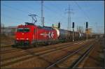RheinCargo 2051 / 185 582 am 07.01.2014 mit Zacens-Wagen in Berlin Sch�nefeld Flughafen