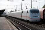 DB Fernverkehr 402 041-8 war ein �berraschender Anblick im Bahnhofsbereich (Berlin Sch�nefeld, 26.09.2009)
