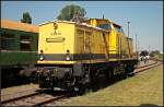 AVG V 100.01 / 202 481-8 in Sta�furt-Leopoldshall, 05.06.2010. Die Lok, zu Gast beim Dampflokfest im Traditionsbetriebswerk Sta�furt, wurde 1972 beim VEB Lokomotivbau-Elektrotechnische Werke  Hans Beimler  Stammbetrieb Hennigsdorf mit der Fabriknummer 13520 gebaut. Die Lok ist Eigentum der R.P. Eisenbahn GmbH (NVR-Nummer 92 80 1202 481-8 D-RPE, ex DR 110 481-9, ex DR 112 481-7, ex DR/DB 202 481-8, ex DB Regio, 08.1999 zA, iwD 11.2000 RP Eisenbahn GmbH, ex PCW)