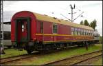 Ein MITROPA-Speisewagen der Gattung WRm, welcher laut Nummer bei der Deutsche Museums-Eisenbahn GmbH (DME) eingestellt ist, bei den Bahnaktionstagen des F�rderverein Berlin-Anhaltische Eisenbahn e.V.