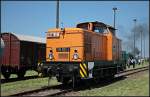 105 992-2  Reval 12  beim Rangieren auf dem Vereinsgel�nde (fiktive DR-Nummer, ex VEB Kali- und Steinsalzbetrieb Sta�furt 3, Dampflokfest im Traditionsbahnbetriebswerk Sta�furt, gesehen
