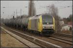 F�r CTL Logistics f�hrt ER 20-006 / 223 006, hier mit einem Kesselzug Richtung S�den (gesehen Berlin Karow 13.03.2011)