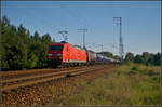 DB Cargo 145 078-2 fuhr mit einem Kesselwagenzug am 29.08.2017 durch die Berliner Wuhlheide
