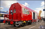 InnoTrans 2016 in Berlin: Hilfszug-Ger�tecontainer f�r DB Netz Notfalltechnik mit Tragwagen von Tatravagonska Poprad.